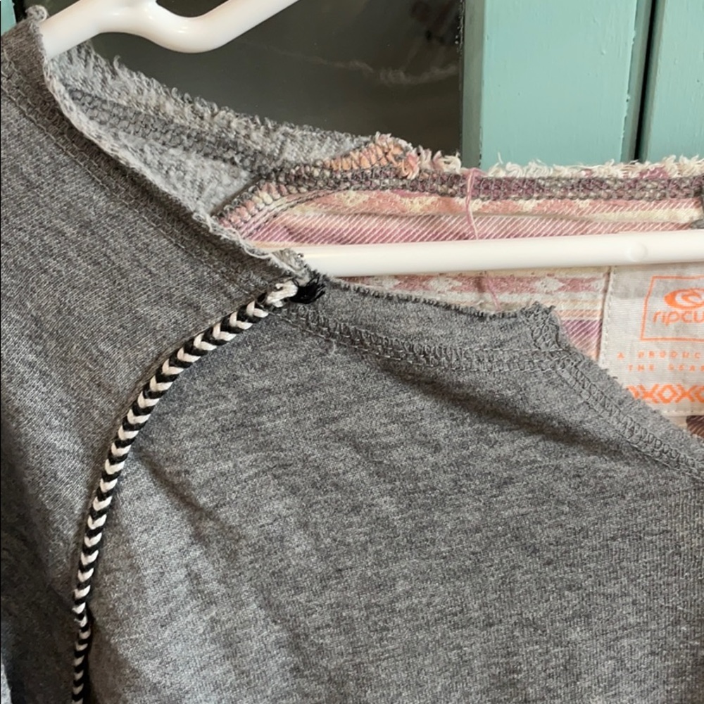 jacket - Picture 3 of 5